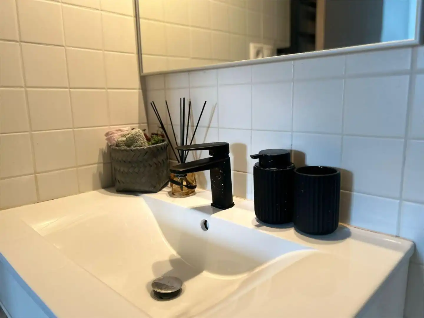 Wohnung zum Verkauf in Calle Cecilio Gallego Alaminos, 11, Parque Acuático - Sector 25 Badezimmer von Wohnung zum Verkauf in Torrevieja mit Klimaanlage, Privatgarten und Terrasse