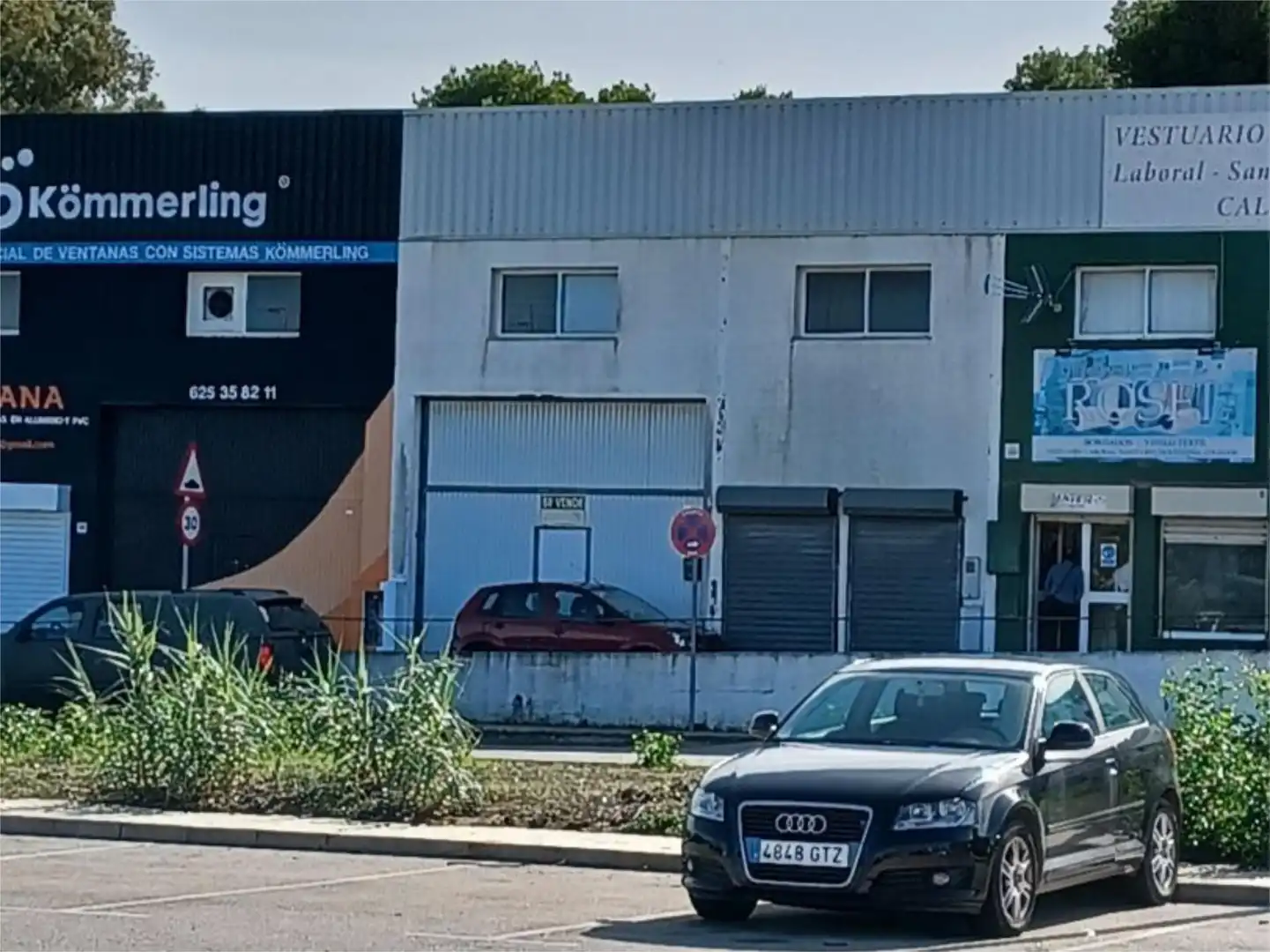 Nave industrial en venta en Carretera Pinar de los Franceses, 9, Los Franceses – La Vega Vista exterior de Nave industrial en venta en Chiclana de la Frontera