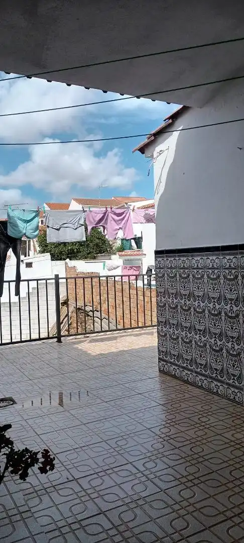 Casa adosada en venta en Calle Oriente, 8, Santa Bárbara de Casa Vista exterior de Casa adosada en venta en Santa Bárbara de Casa con Balcón