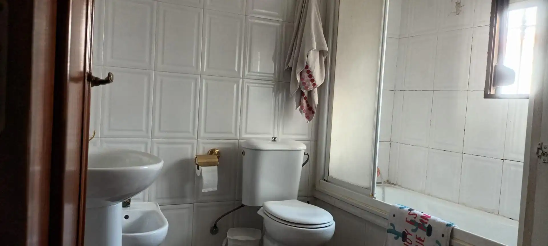Casa adosada en venta en Calle Oriente, 8, Santa Bárbara de Casa Baño de Casa adosada en venta en Santa Bárbara de Casa con Balcón