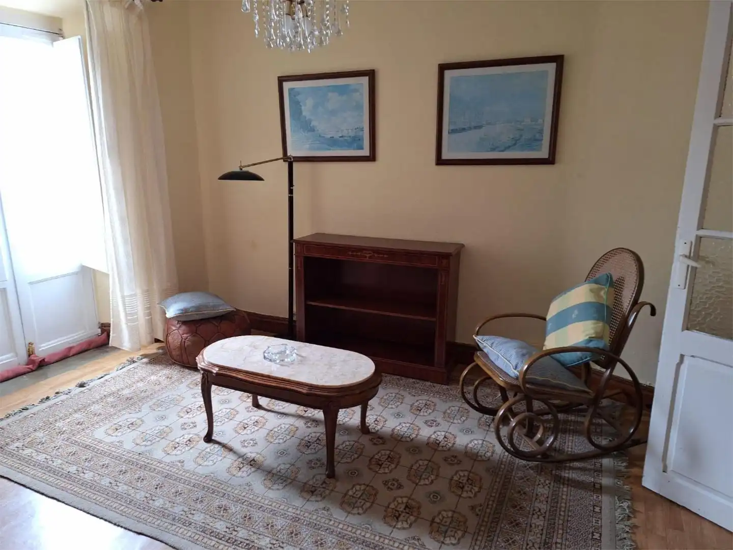 Sala d'estar de Casa adosada en venda en Mondoñedo amb Calefacció, Terrassa i Traster
