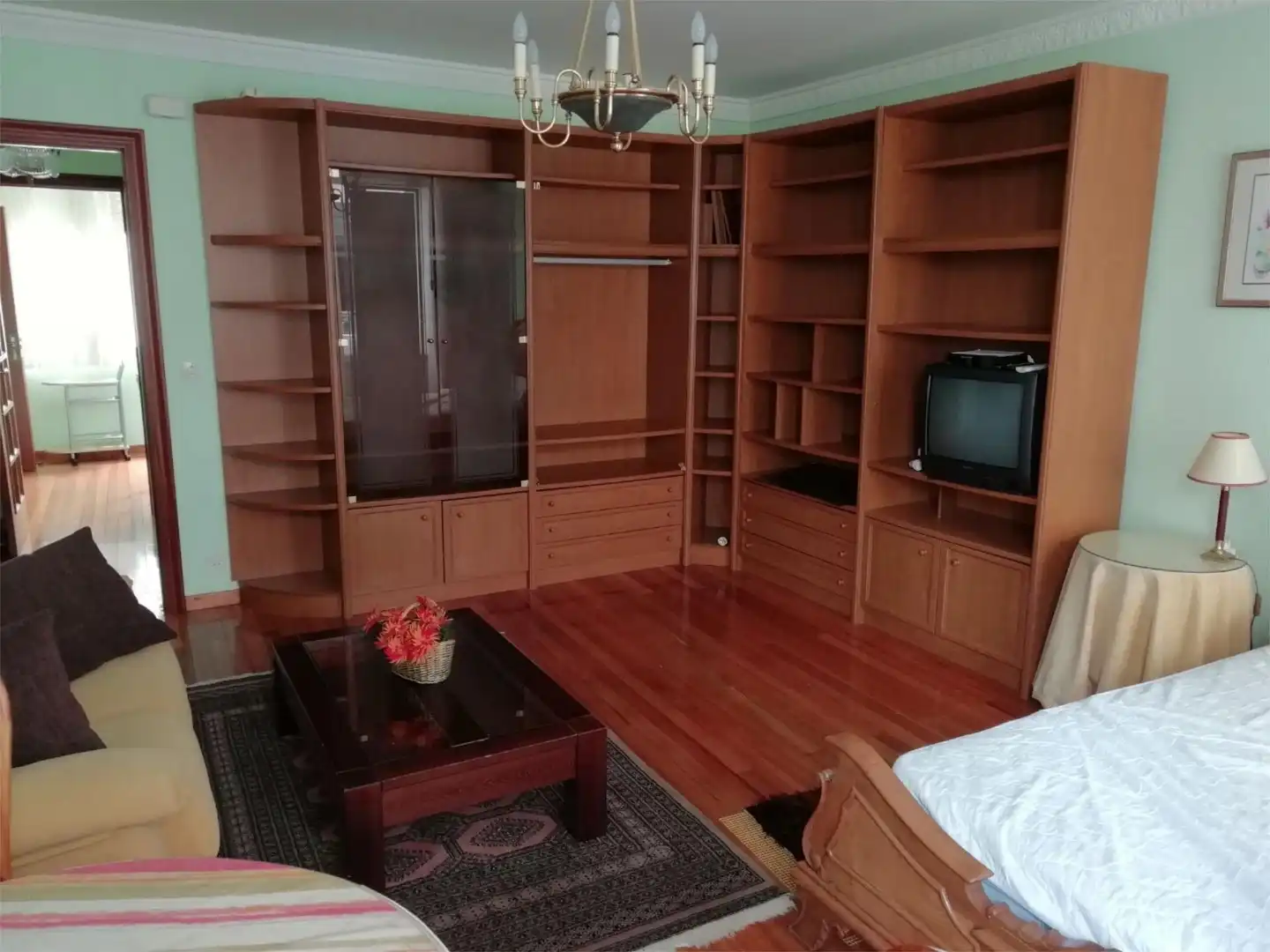 Sala d'estar de Casa adosada en venda en Mondoñedo amb Calefacció, Terrassa i Traster