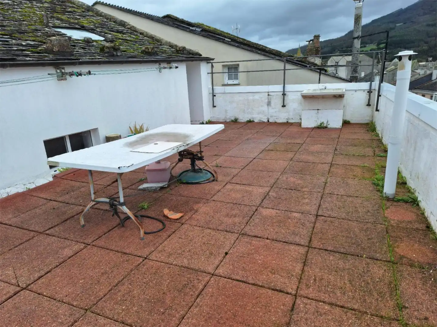Terrassa de Casa adosada en venda en Mondoñedo amb Calefacció, Terrassa i Traster