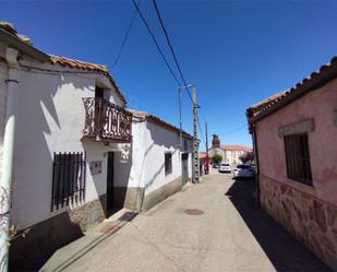 Vista exterior de Finca rústica en venda en Las Veguillas  amb Balcó