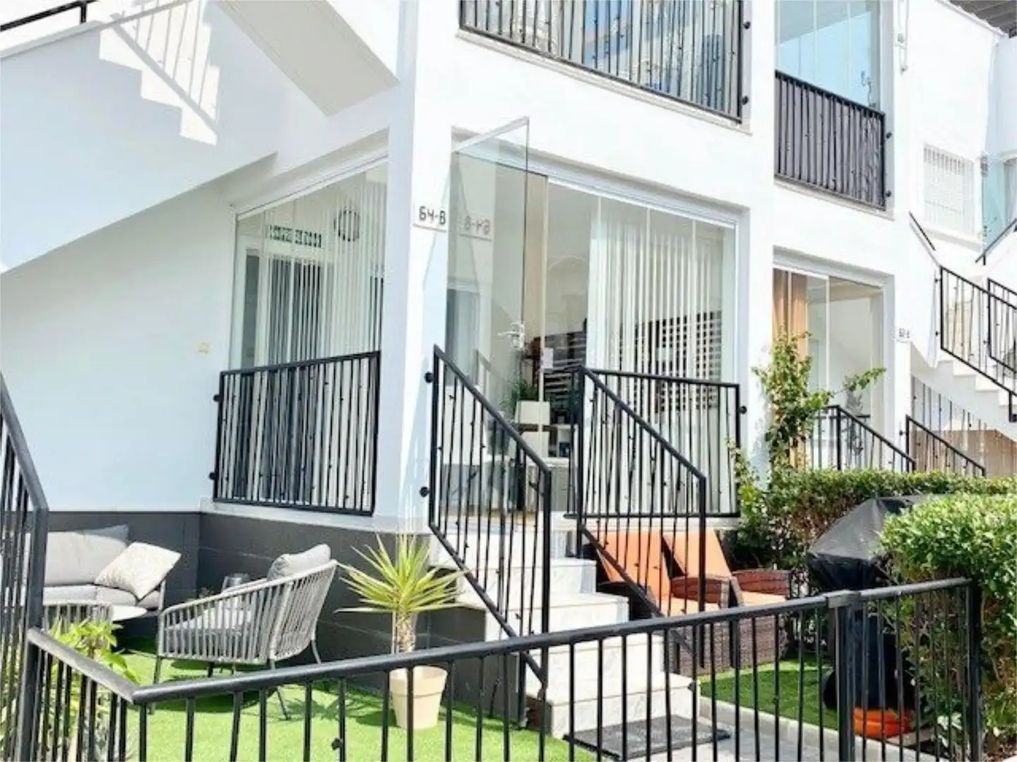 Piso en venta en Calle Cecilio Gallego Alaminos, 11, Parque Acuático - Sector 25 Terraza de Piso en venta en Torrevieja con Aire acondicionado, Terraza y Piscina