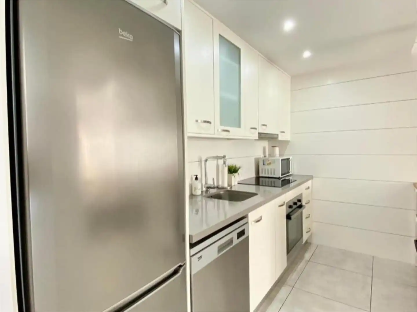Piso en venta en Calle Cecilio Gallego Alaminos, 11, Parque Acuático - Sector 25 Cocina de Piso en venta en Torrevieja con Aire acondicionado, Terraza y Piscina