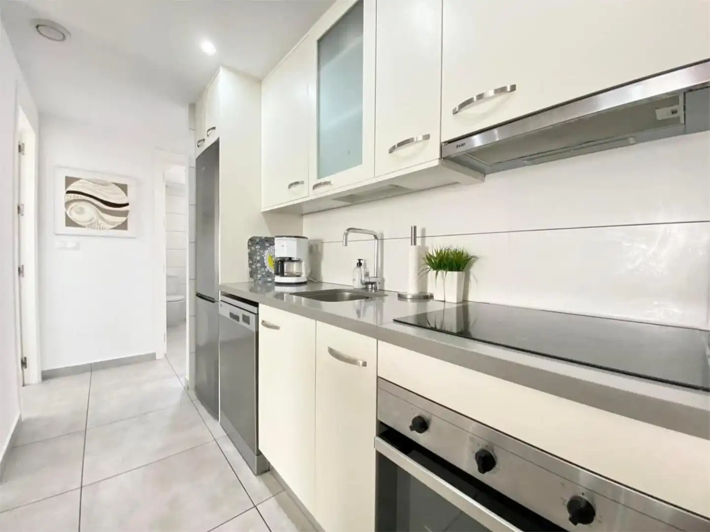 Piso en venta en Calle Cecilio Gallego Alaminos, 11, Parque Acuático - Sector 25 Cocina de Piso en venta en Torrevieja con Aire acondicionado, Terraza y Piscina