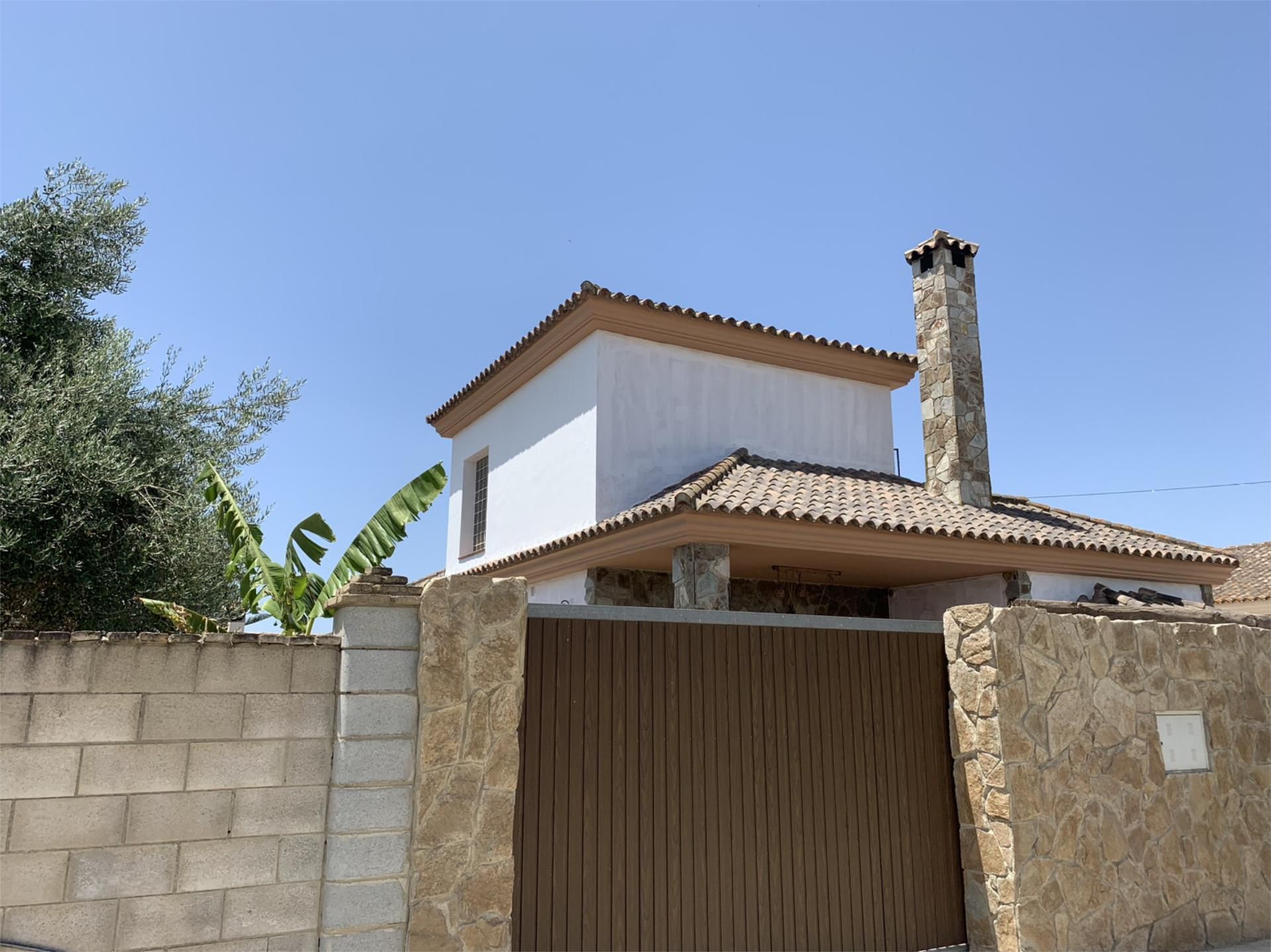 Vista exterior de Casa o xalet en venda en El Puerto de Santa María amb Aire condicionat, Jardí privat i Terrassa