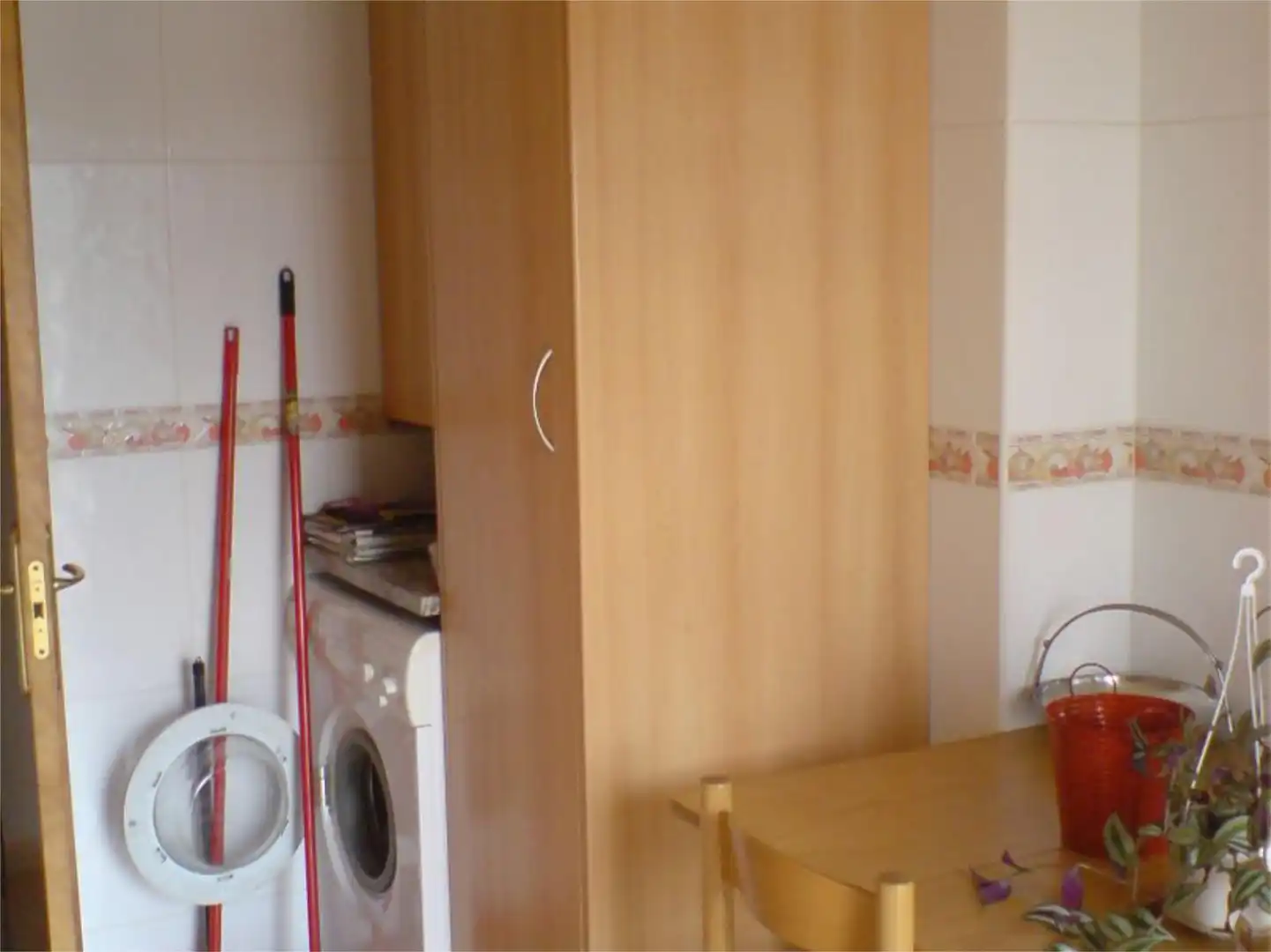 Pis en venda a Carrer de Josep Irla, 25, Mas Masó - Hospital Cuina de Pis en venda en Salt amb Calefacció, Aparcament comunitari i Balcó
