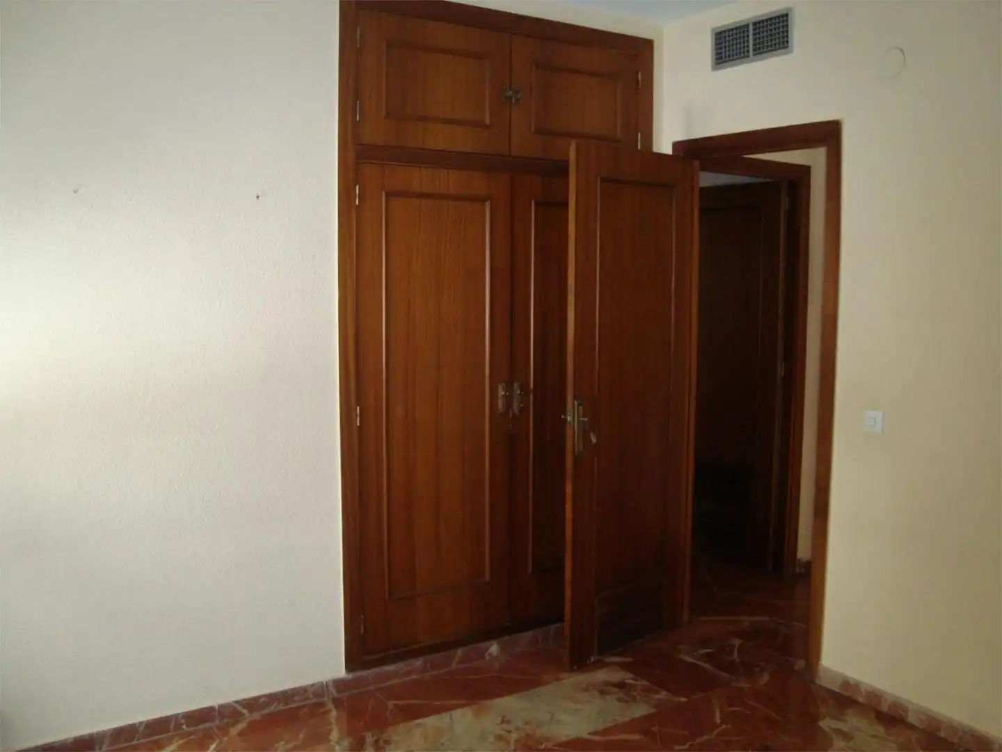 Pis de lloguer a Calle Teniente Braulio Laportilla, 7, Zona Centro Pis de lloguer en Córdoba amb Aire condicionat, Calefacció i Terrassa