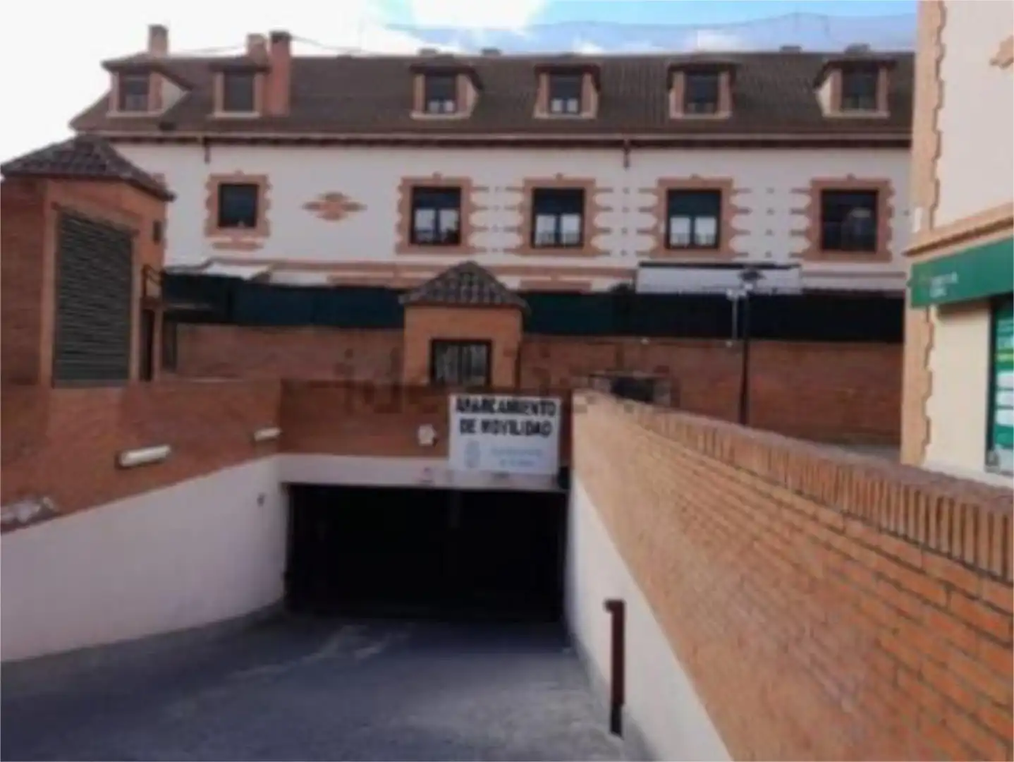 Garage for sale in Griñón