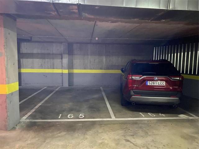 Garaje en Alquiler en Avenida de la Gavia, 2E en Ensanche de Vallecas - La Gavia