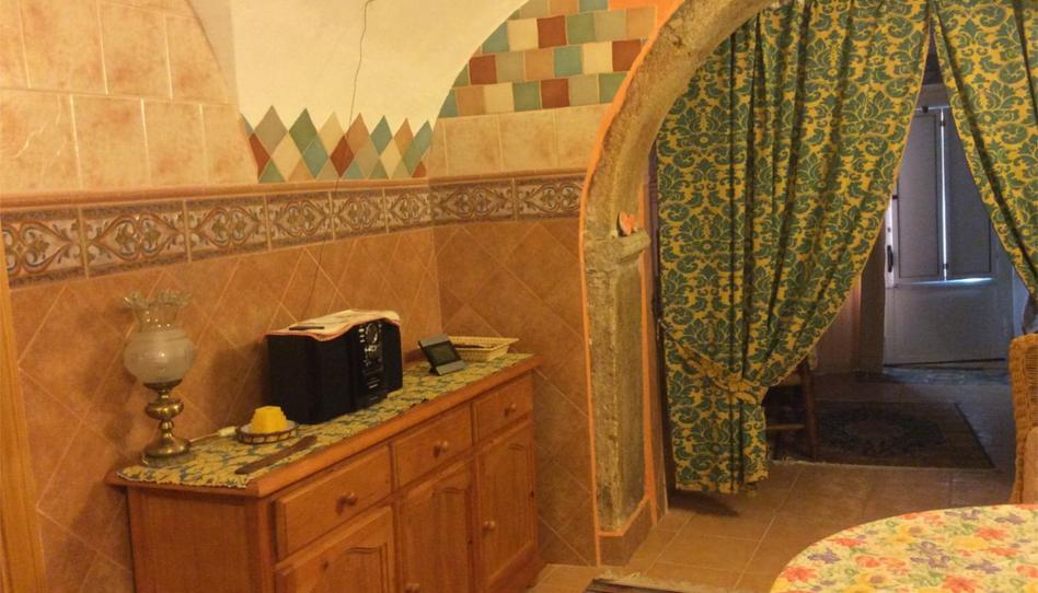 Foto 1 de Casa adosada en venta en Calle Alta, 7, Albalá, Cáceres