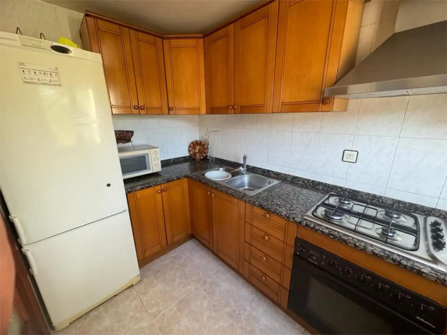 Cocina de Casa o chalet en venta en La Granja d'Escarp con Aire acondicionado y Balcón