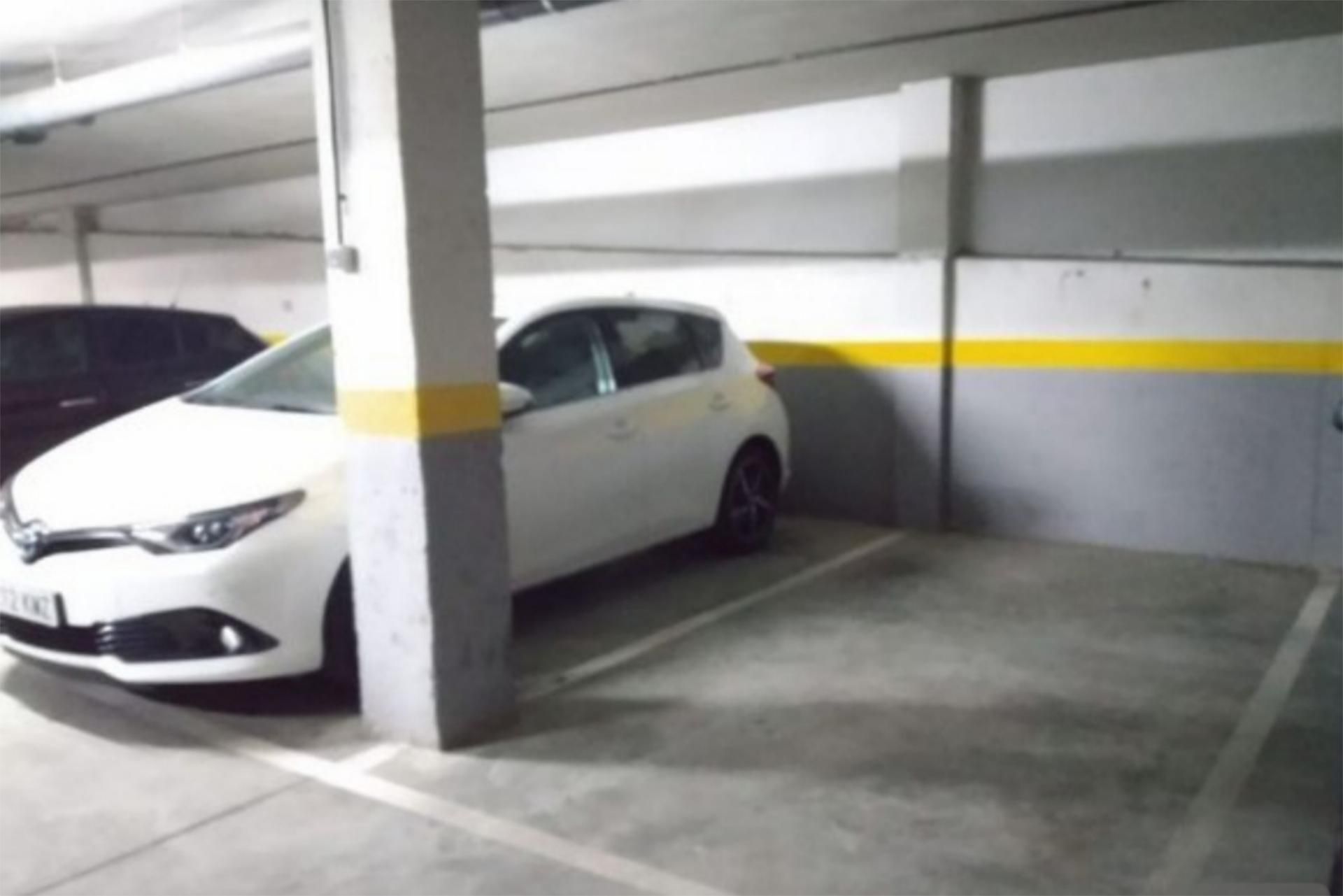 Garage to rent in Calle de San Javier, 2, El Molar (Madrid)