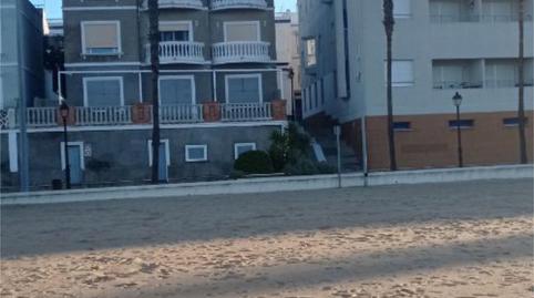 Foto 2 de Pis en venda a Calle Santa María del Mar, 10, Centro - La Costilla, Cádiz