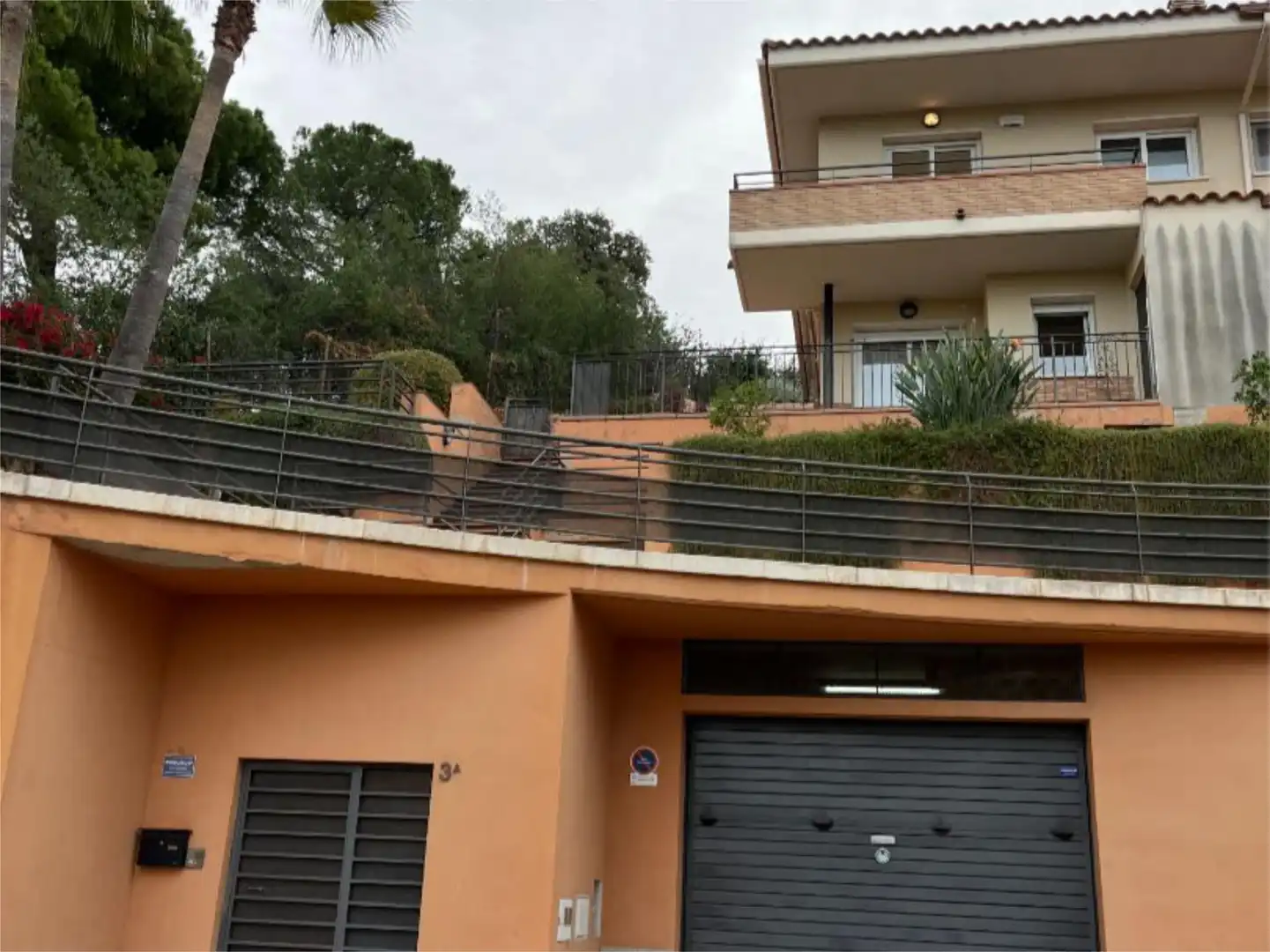 Casa o chalet en venta en Carrer de la Via Augusta, 3, Urbanitzacions Vista exterior de Casa o chalet en venta en Sant Pol de Mar con Aire acondicionado, Terraza y Piscina