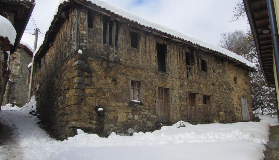 Casa o chalet en venta en Barrio Caloca, 11b, Pesaguero, Cantabria - imagen 1 Foto 1 de Casa o chalet en venta en Barrio Caloca, 11b, Pesaguero, Cantabria