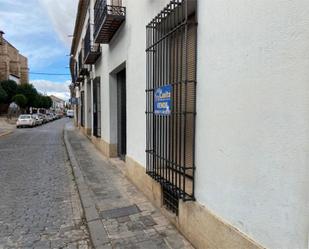 Vista exterior de Local en venda en Almagro