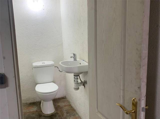 Local comercial en Alquiler en Calle Uría, 17 en Pinar del Rey