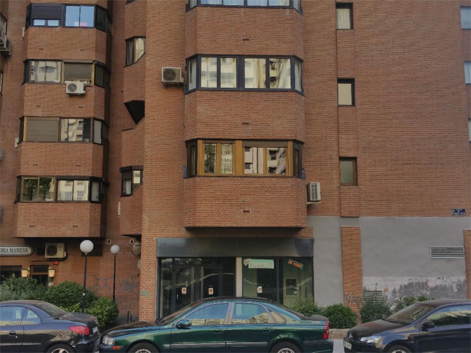 Exterior view of Premises for sale in  Madrid Capital  with Air Conditioner and Heating