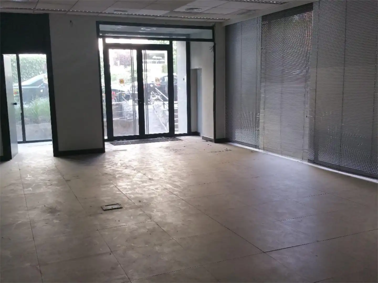 Local en venta en Calle de Pedro Rico, 31, La Paz Local en venta en Madrid con Aire acondicionado y Calefacción