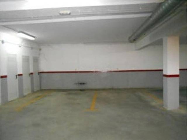 Garaje en Alquiler en Calle de Victoriano Cuadrado, 10 en Santorcaz