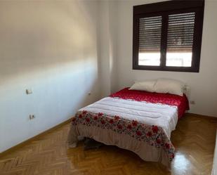 Bedroom of Flat to share in Santa Cruz del Retamar  with Heating, Parquet flooring and Terrace