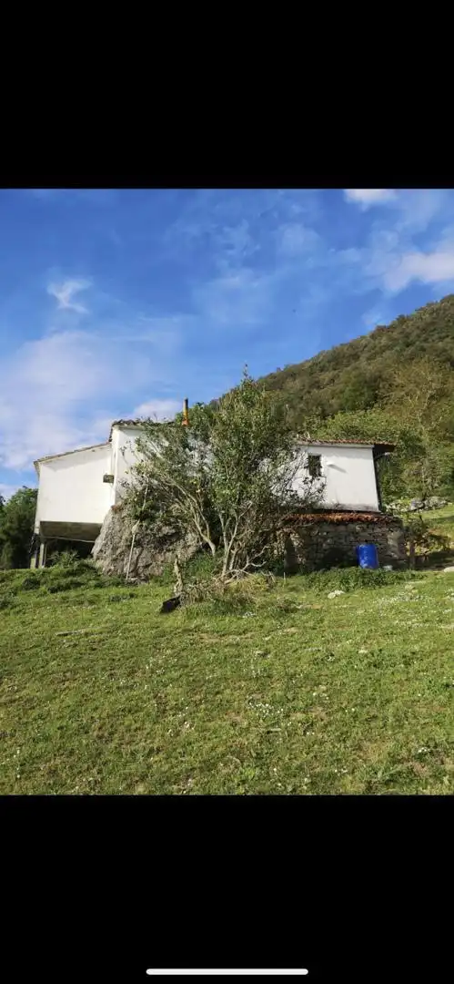 Casa o chalet en venta en Barrio Solamaza, 14, Ampuero Vista exterior de Casa o chalet en venta en Ampuero con Terraza y Balcón
