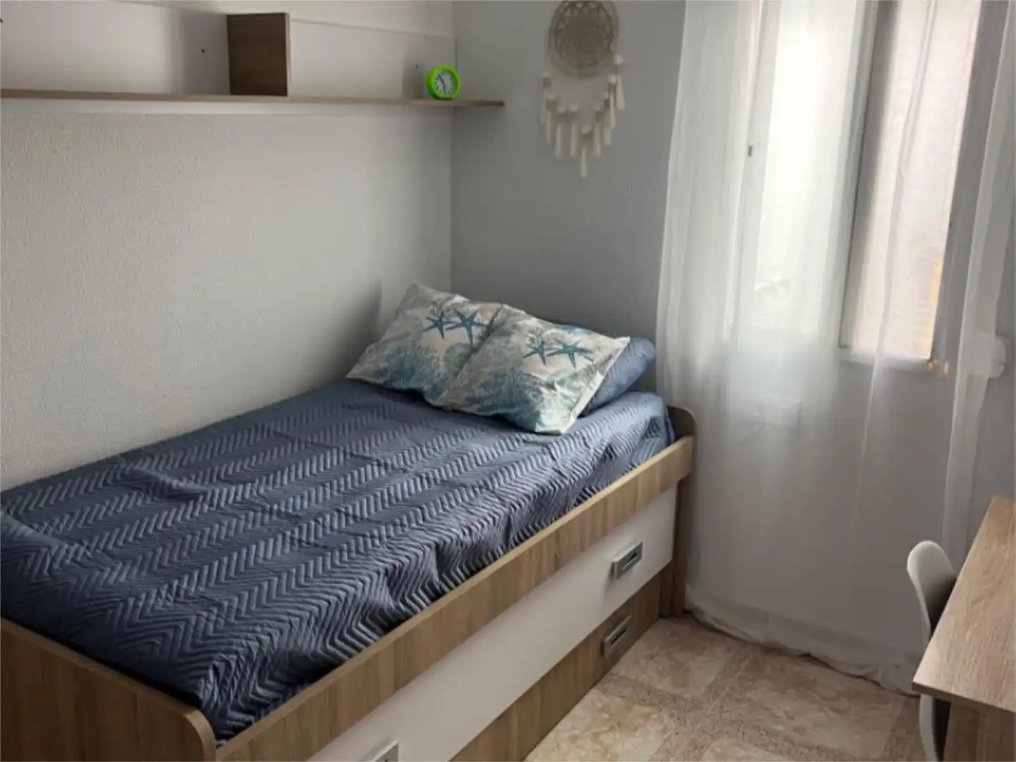 Bedroom of Flat for rent in Cádiz  with Air Conditioner and Furnished
