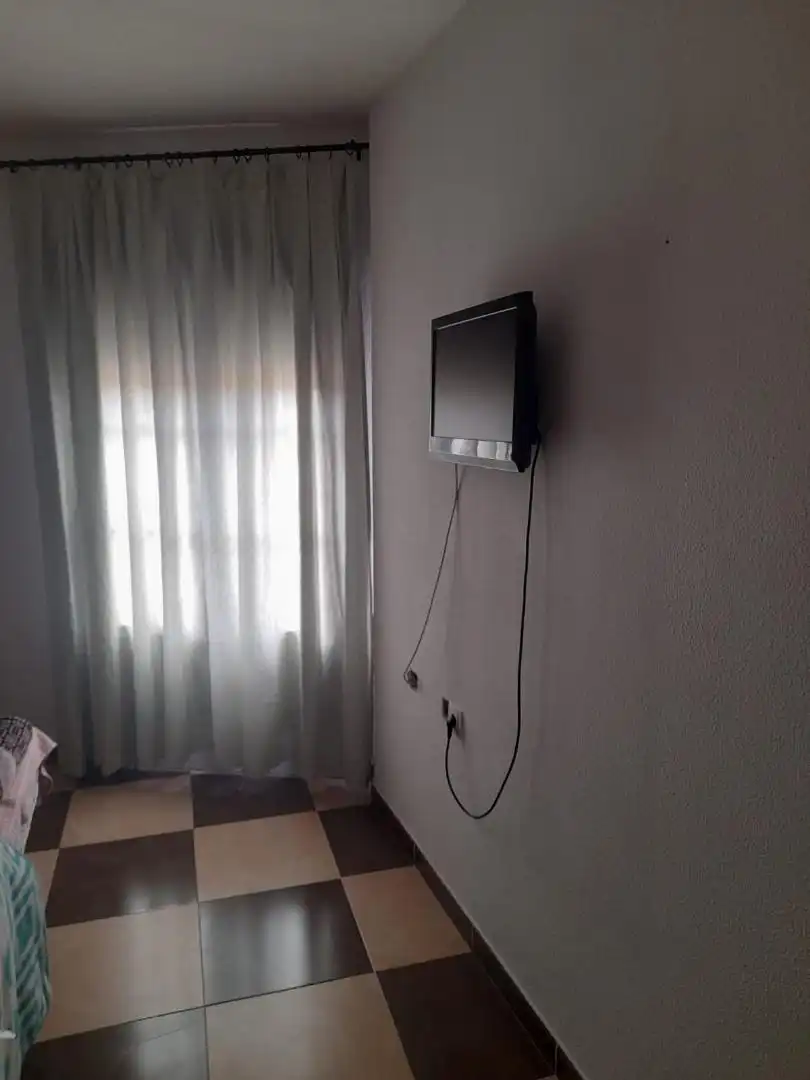 Habitación de Piso para compartir en San Juan del Puerto con Amueblado, Horno y Lavadora
