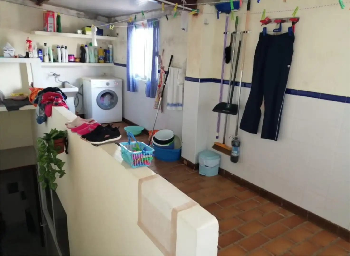 Kitchen of Houses for sale in El Robledo    with Air Conditioner, Terrace and Balcony