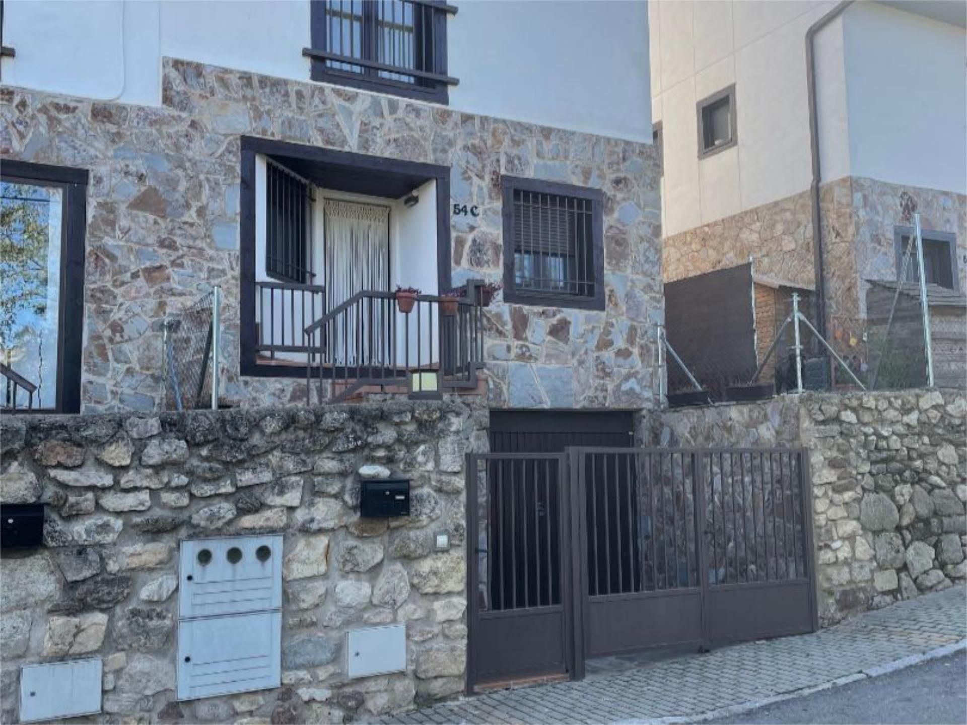 Exterior view of House or chalet for sale in Redueña