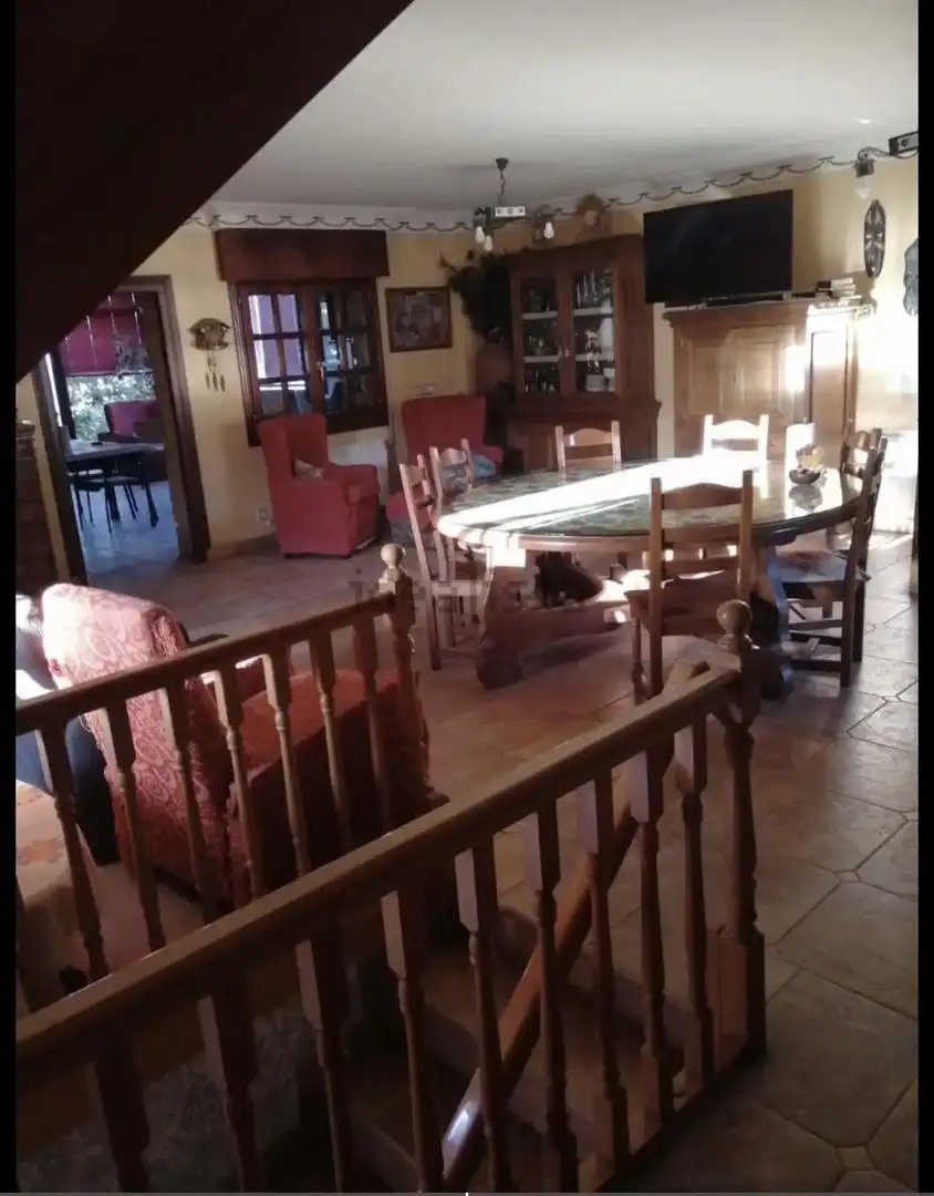 Finca rústica en venta en Joaquin Lucarini Kalea, 3, Lantarón Comedor de Finca rústica en venta en Lantarón con Calefacción, Jardín privado y Amueblado