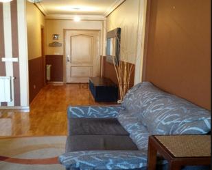 Sala d'estar de Pis en venda en Salceda de Caselas amb Terrassa