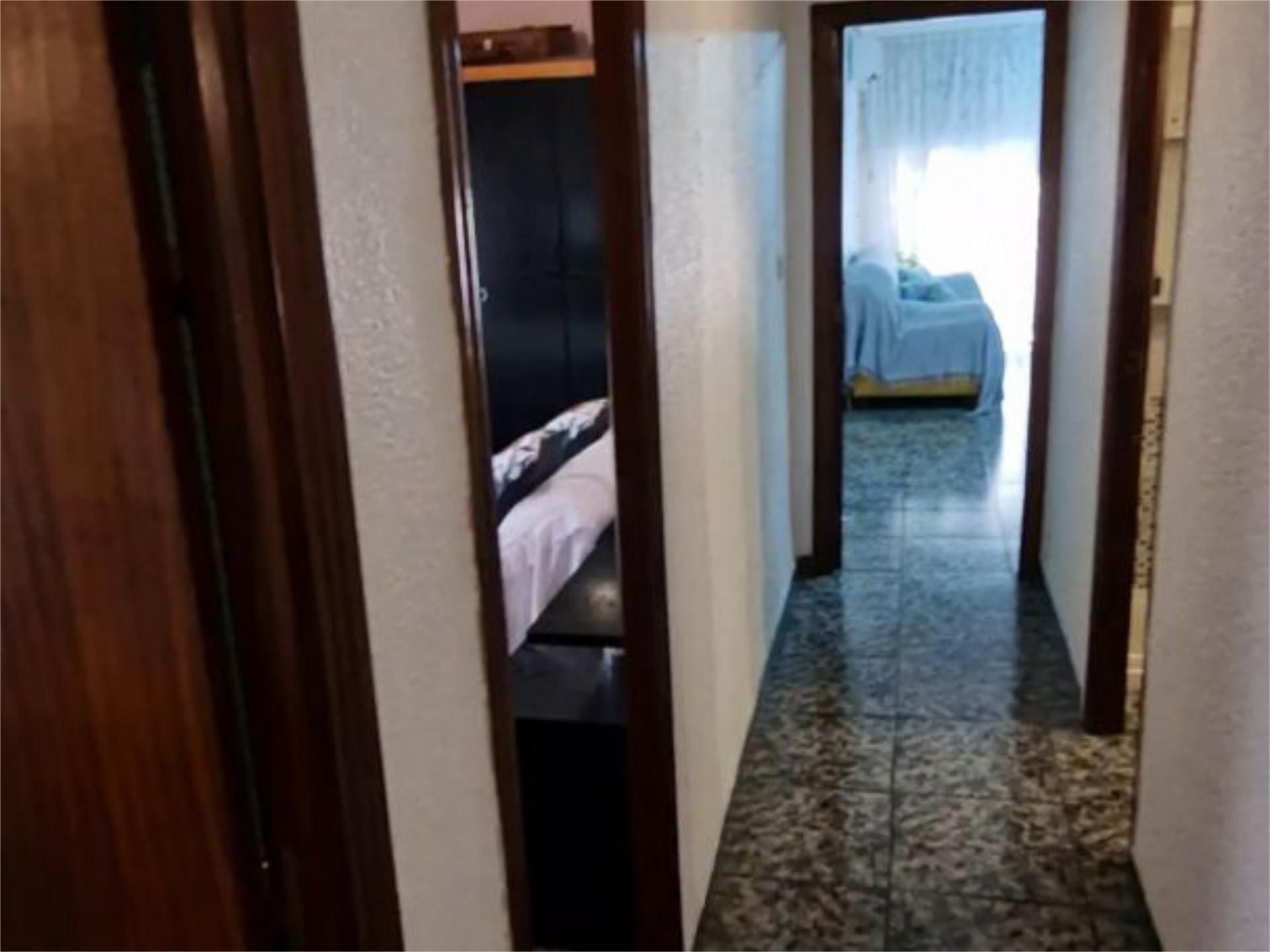Flat to rent in Elche / Elx  with Air Conditioner and Furnished