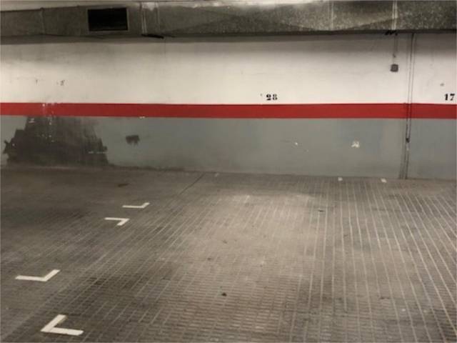 Garaje en Alquiler en Carrer de Numància, 112 en Barri de les Corts