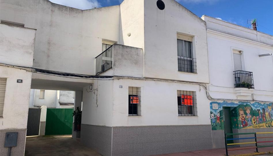 Casa adosada en venda a Avenida Doctores Gahete Torre, 14, Granja de Torrehermosa, Badajoz - imatge 1 Foto 1 de Casa adosada en venda a Avenida Doctores Gahete Torre, 14, Granja de Torrehermosa, Badajoz