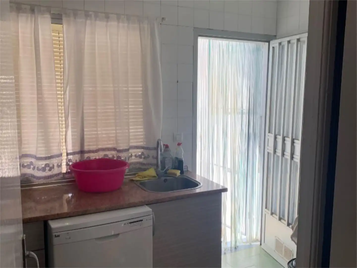 Cocina de Casa adosada en venta en Granja de Torrehermosa con Aire acondicionado, Terraza y Amueblado