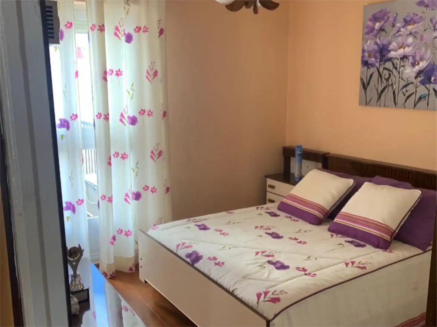 Habitación de Casa adosada en venta en Granja de Torrehermosa con Aire acondicionado, Terraza y Amueblado