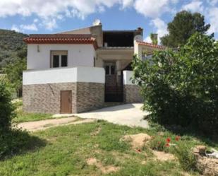 Country house for sale in Fuensanta de Martos