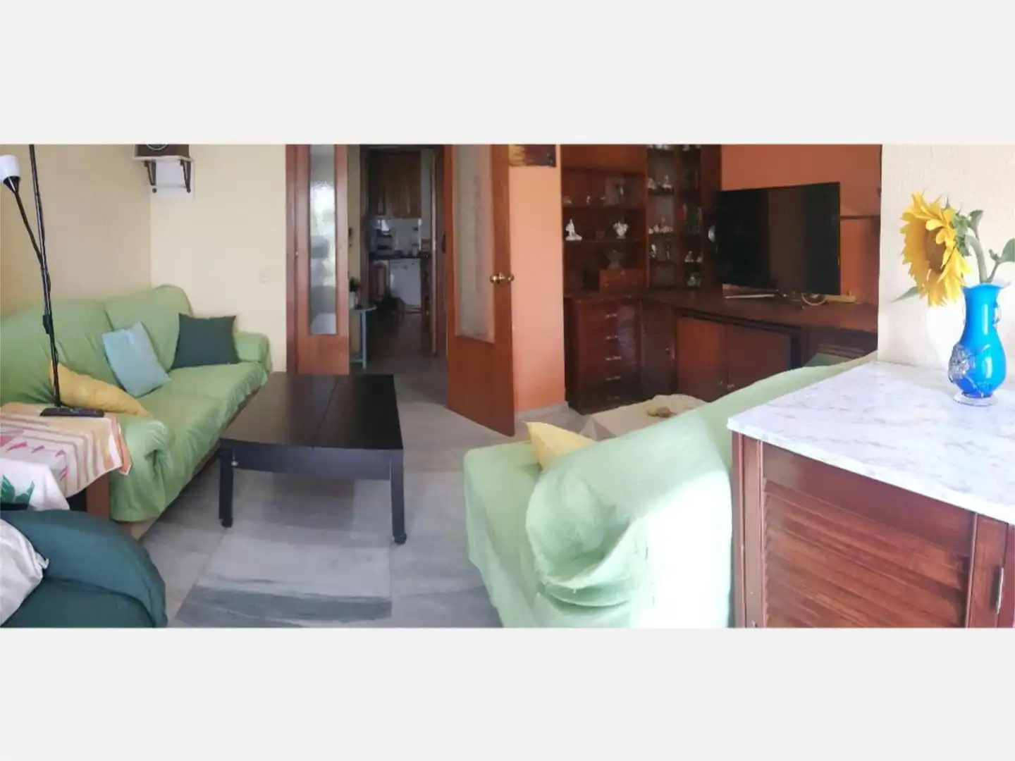 Room in Calle Leopoldo Alas "Clarín", 1, Parque Ayala - Jardín de la Abadía - Huelín Room in Calle Leopoldo Alas "Clarín", 1, Parque Ayala - Jardín de la Abadía - Huelín