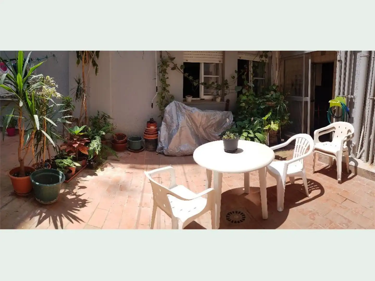 Room in Calle Leopoldo Alas "Clarín", 1, Parque Ayala - Jardín de la Abadía - Huelín Room in Calle Leopoldo Alas "Clarín", 1, Parque Ayala - Jardín de la Abadía - Huelín