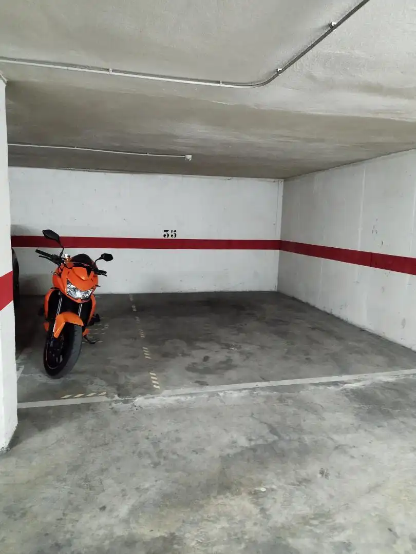 Parking de Garaje de alquiler en Castellón de la Plana / Castelló de la Plana