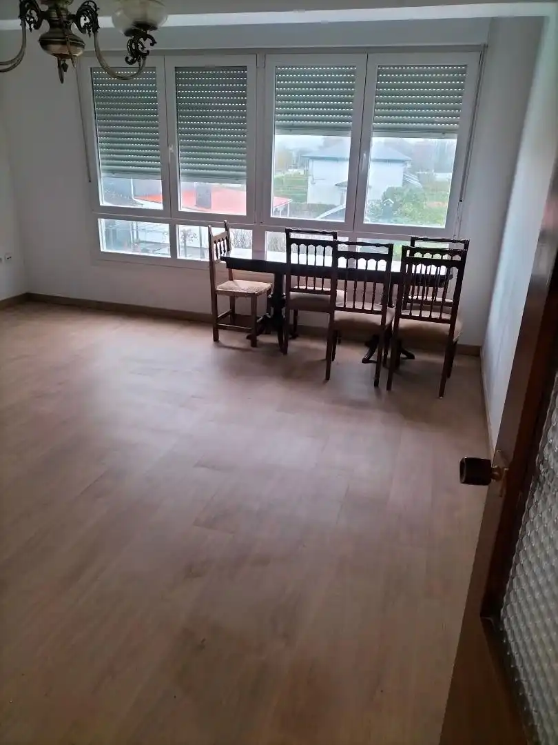 Piso en venta en Rúa Piñeiral, 6, As Pontes de García Rodríguez Comedor de Piso en venta en As Pontes de García Rodríguez con Terraza y Horno