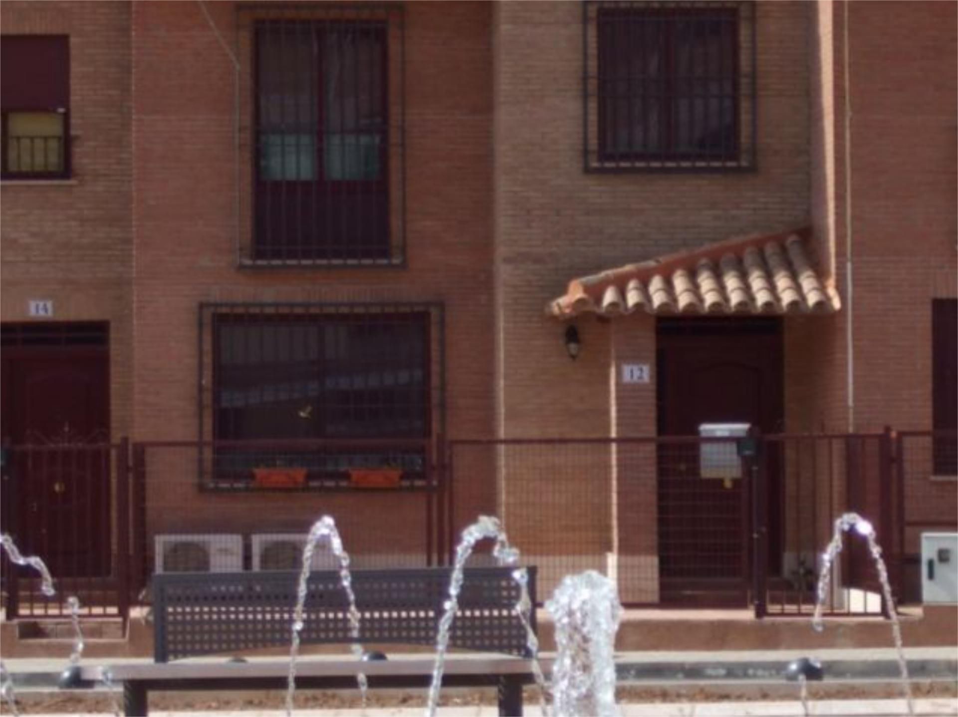 Exterior view of Single-family semi-detached for sale in Valdepeñas  with Air Conditioner