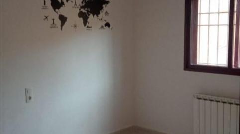 Foto 4 de Casa adosada en venda a Calle Caracas, 12, Valdepeñas, Ciudad Real