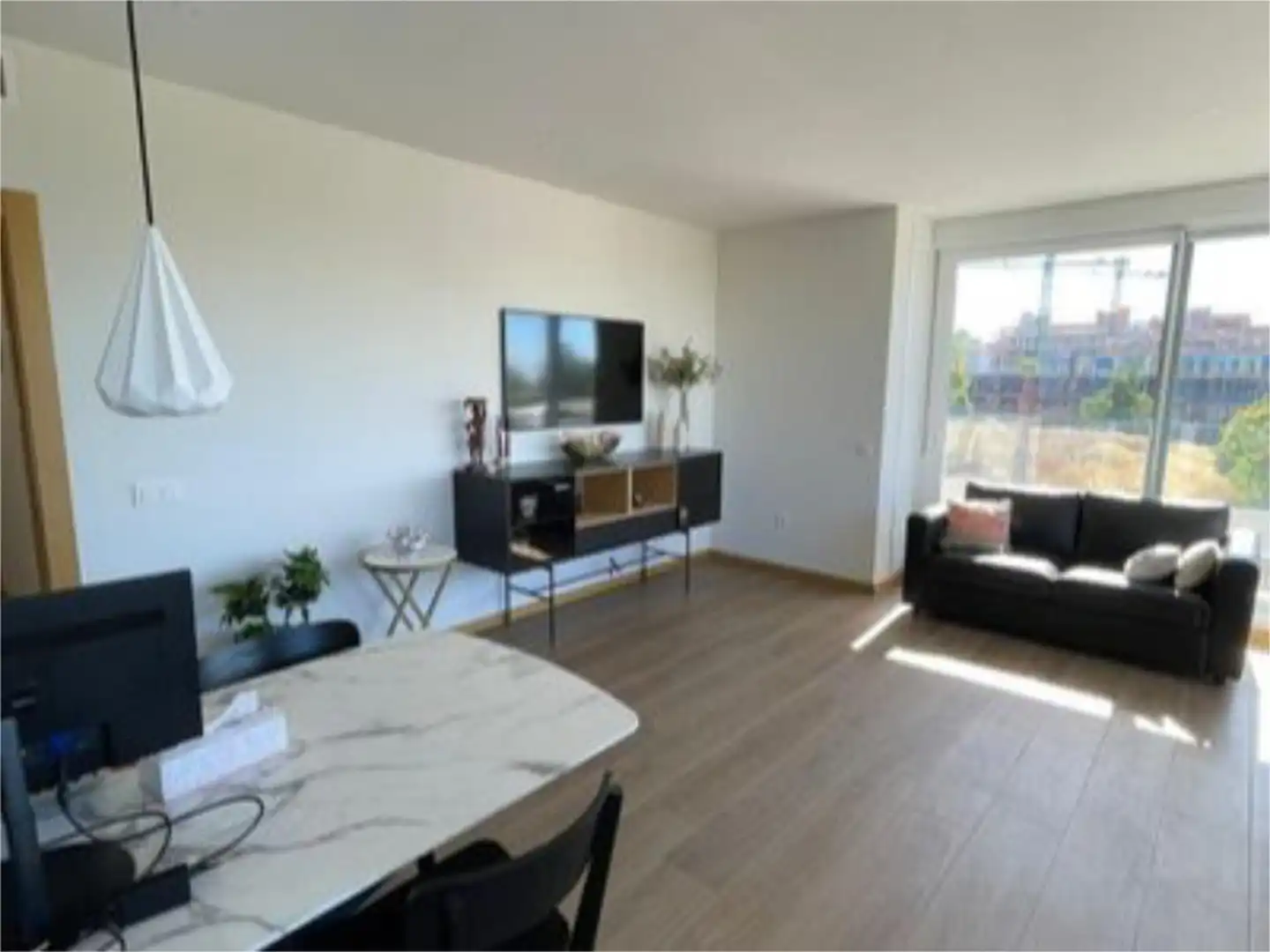 Living room of Flat for rent in Marbella  with Air Conditioner, Terrace and Swimming Pool