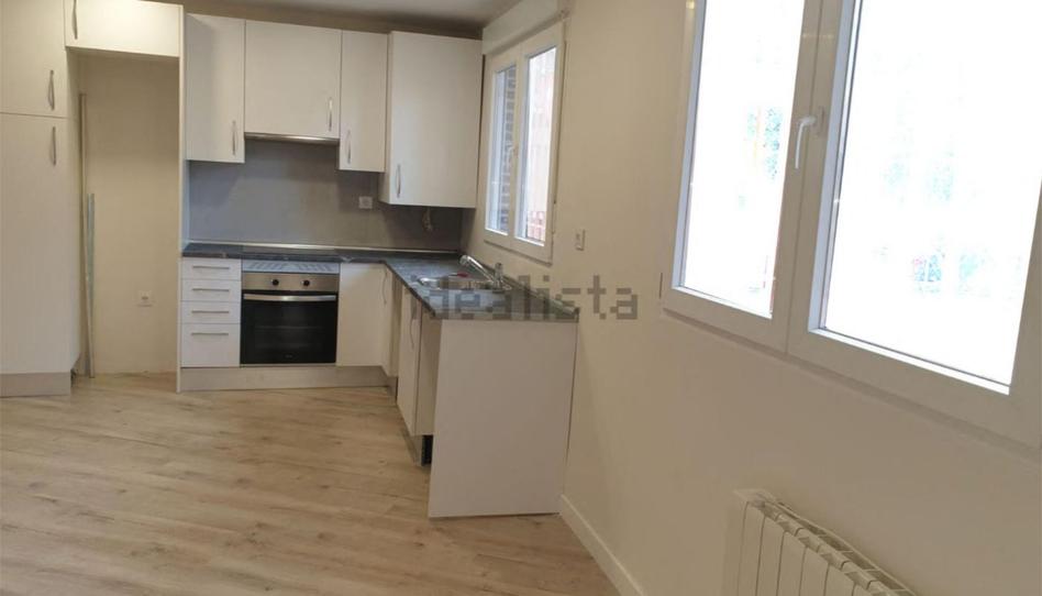Foto 1 de Piso en venta en Calle de la Garganta de Aísa, 34, Numancia, Madrid