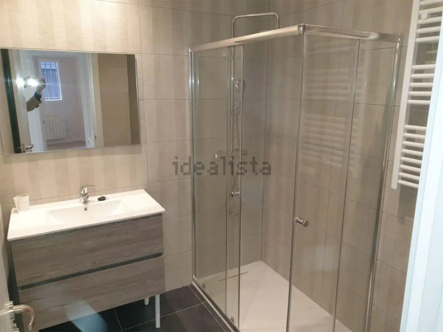 Piso en venta en Calle de la Garganta de Aísa, 34, Numancia Baño de Piso en venta en Madrid con Aire acondicionado y Calefacción